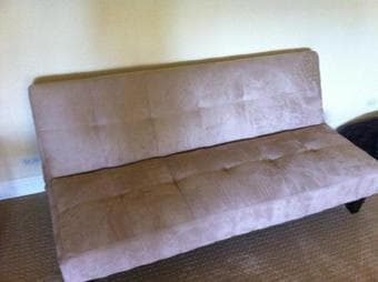 Sell/give away: nice futon 1