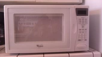 Microwave $25 1