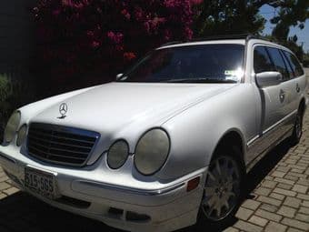 Mercedes-Benz E320 - $6150 1