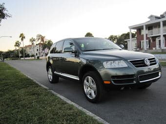 2004 VW Touareg V8, great Tahoe transporter 1