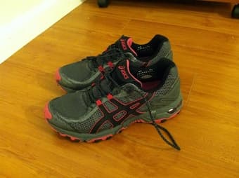 Asics Size 9 women's trail running shoes, barely worn - $40 1