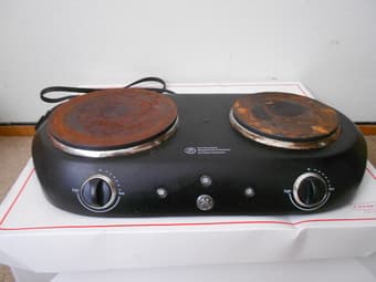 1500-Watt Double Burner with 2 Cast Iron Cooking Plates for sale : $20 1
