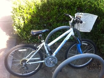 Roadmaster 24" Girl's Mountain Sport Bike + Kryptonite U-Lock $40 1