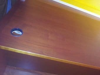 almost brand new and beautiful desk for sale 1