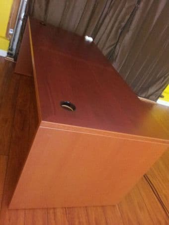 Brand new beautiful desk for sale 2
