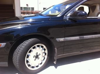 Moving sale( very clean title car, dining set, laundary set) 2