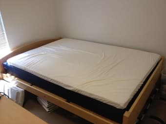 mattress ($10) 1