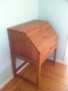 Small Secretary Desk for Sale $50.00 Menlo Park 3