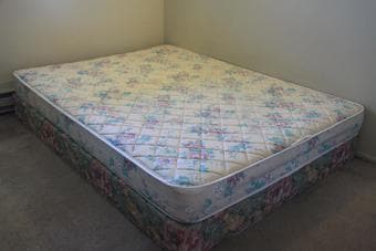 Moving out: a few items for sale 2