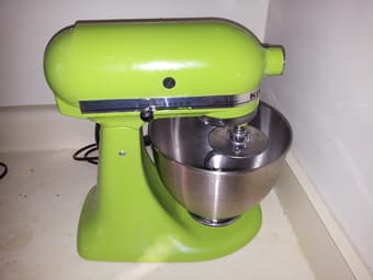 KitchenAid Ultra Power Stand Mixer - Green 1