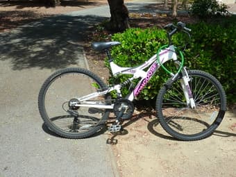Bike + lock for sale $90 1