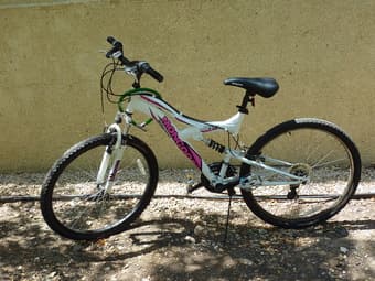 Bike + lock for sale $90 3