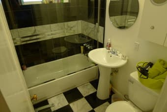 Midtown Palo Alto furnished room for rent $995 + share of utilities 3