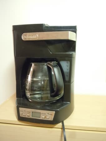 Moving sale de longhi Coffee maker 1