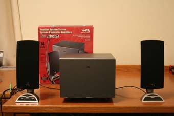 Speaker System- 3 Piece Subwoofer- 30$ 1