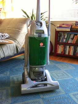 Vacuum cleaner $50 1
