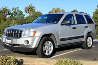 2006 Jeep Grand Cherokee AWD (4x4) Laredo - $12,500 1