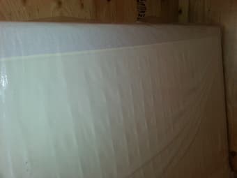 QUEEN MATTRESS & BOX SPRING 2