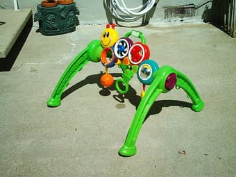 Baby Einstein Play Arc / Activities Center with Lights & Melodies--$10 2