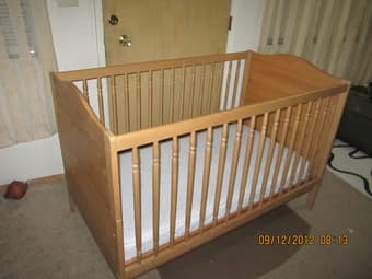 Crib and Bassinet-$45 3
