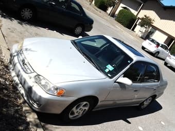 2001 Silver Toyota Corolla - asking $3500 2