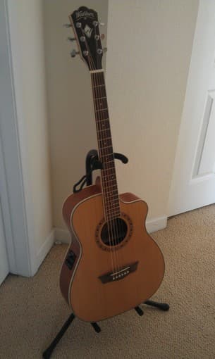 Acoustic-electric guitar. $280 1
