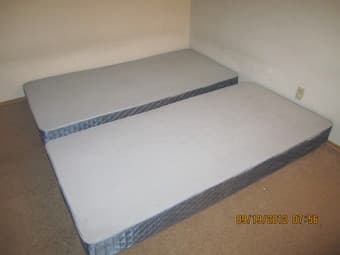 Twin Size Box Spring with king mattress-Best Offer 1