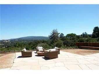 Group of Stanford grad students seek roommates for amazing house 1