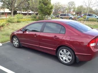 For sale : 2010 Honda Civic LX 4D sedan 1