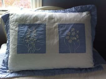Periwinkle linens for twin beds 2