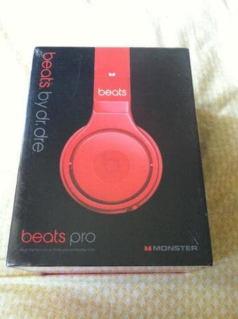 Dre Beats PRO Headphones DISCOUNTED & NEW! 1
