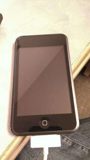 ipod touch, 16gb - $70 obo 1