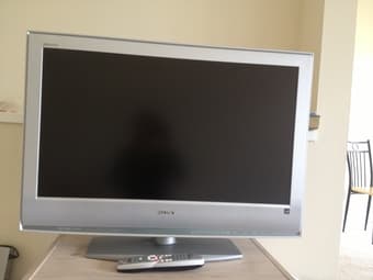 Sony 32" LCD TV,$200 1