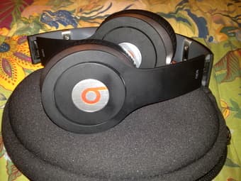 Beats by Dre 2