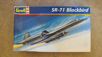 $3_Plastic airplane model 1