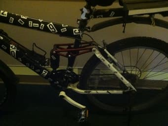 26" Men's Mountain Bike w/ Disk Brakes $200 OBO 2