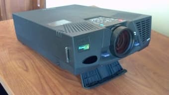 EPSON Projector $400 2