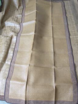 Moving sale: Cooling Summer  Mat   (Yellow) 2