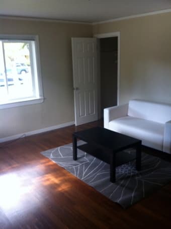 Large room in 4bd, bike or walk to Stanford! 2