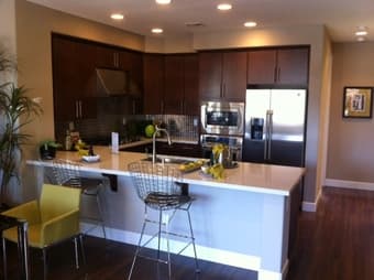 2 Rooms in brand new Sunnyvale townhome.  Jan to July.  Male tenant 2