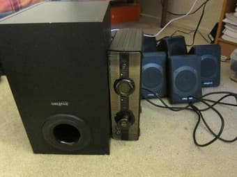 Moving: Free loudspeaker 1