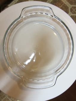 Moving sale: 1 Quart Baking Dish 1
