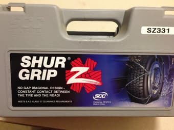 【Sale】Tire chain for cars on snow or icy road. 1