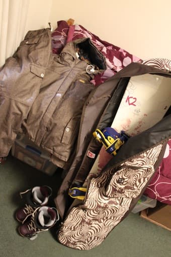 Womens snowboarding gear 1