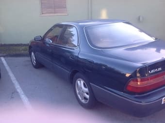 1995 Lexus ES 300 3