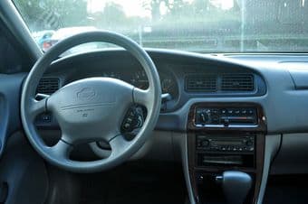 2001 Nissan Altima GXE - good condition 1