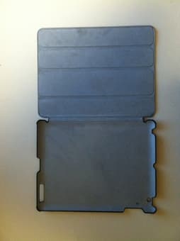 Bluetooth Keyboard and iPad smart cover 1
