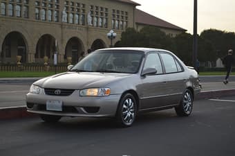 02 Toyota Corolla LE - LOW MILEAGE - clean title - $5000 (Palo Alto) 2