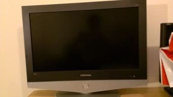 26" LCD Flat Monitor 1