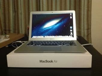 Macbook Air 13" 2012 like new - $900 1